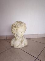 Stenen borst beeld, Ophalen