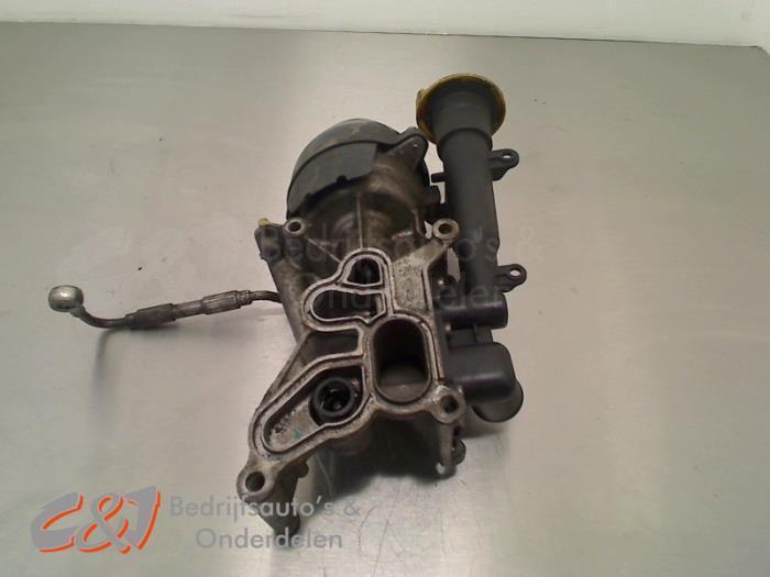 Oliefilterhuis van een Fiat Doblo, Auto-onderdelen, Filters, Fiat, Gebruikt, 3 maanden garantie, Ophalen of Verzenden