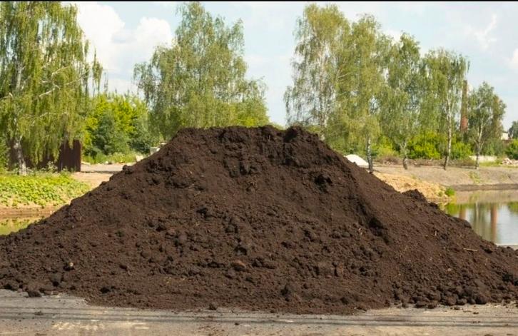 Ik ben opzoek naar ( gratis) zwarte grond/teelaarde., Jardin & Terrasse, Terre & Fumier, Enlèvement