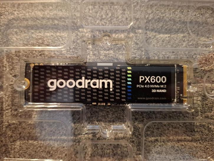 Goodram PX600 SSD NVMe 2TB, Computers en Software, Harde schijven, Zo goed als nieuw, Desktop, Intern, SSD, Overige aansluitingen