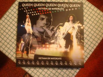 QUEEN - VIETNAM OR WATERGATE - 2 Vinyl LP, Gatefold  beschikbaar voor biedingen