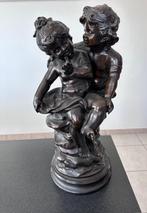 Beeld in zware steen in brons patina, Antiek en Kunst, Ophalen