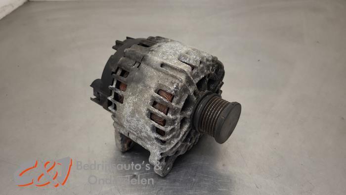 Dynamo van een Volkswagen Crafter, Auto-onderdelen, Motor en Toebehoren, Volkswagen, Gebruikt, 3 maanden garantie, Ophalen of Verzenden