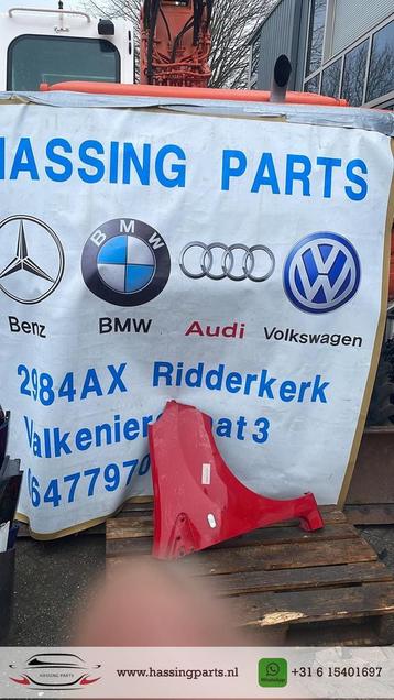 Renault twingo II  scherm rechtsvoor beschikbaar voor biedingen