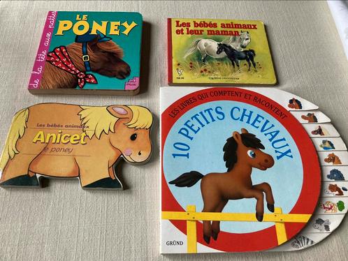 Lot de 4 livres cartonnés (9 mois et +), Boeken, Kinderboeken | Baby's en Peuters, Zo goed als nieuw