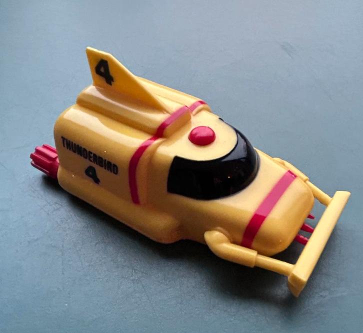 Thunderbirds 4 replica, Verzamelen, Film en Tv, Zo goed als nieuw, Tv, Beeldje, Replica of Model, Verzenden