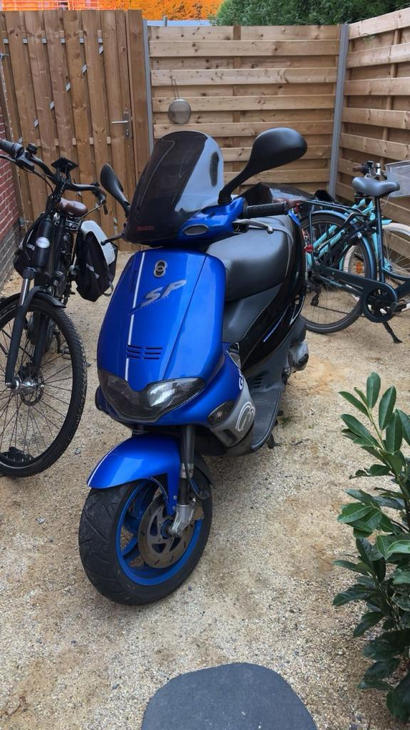 Gilera runner 70cc tekoop, Fietsen en Brommers, Scooters | Piaggio, Zo goed als nieuw, Overige modellen, Ophalen of Verzenden