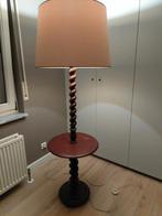 Vintage houten staanlamp met tafeltje, Huis en Inrichting, Ophalen, Zo goed als nieuw