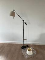 Sanetti staande lamp van Tierlantijn met 2 kappen, Huis en Inrichting, Lampen | Vloerlampen, Ophalen, Zo goed als nieuw, Stof