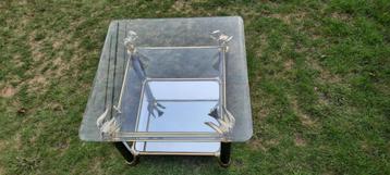 table basse composé de 3 plateaux en verre beschikbaar voor biedingen