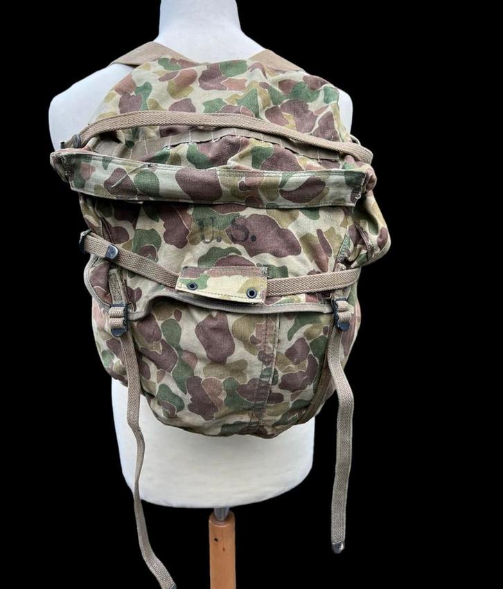 Original WWII USMC M1941 Frogskin Jungle Pack – 1943 Dated, Verzamelen, Militaria | Tweede Wereldoorlog, Marine, Ophalen of Verzenden