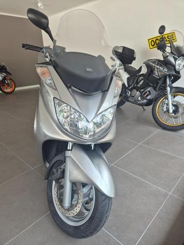 YAMAHA MAJESTY YP400 beschikbaar voor biedingen