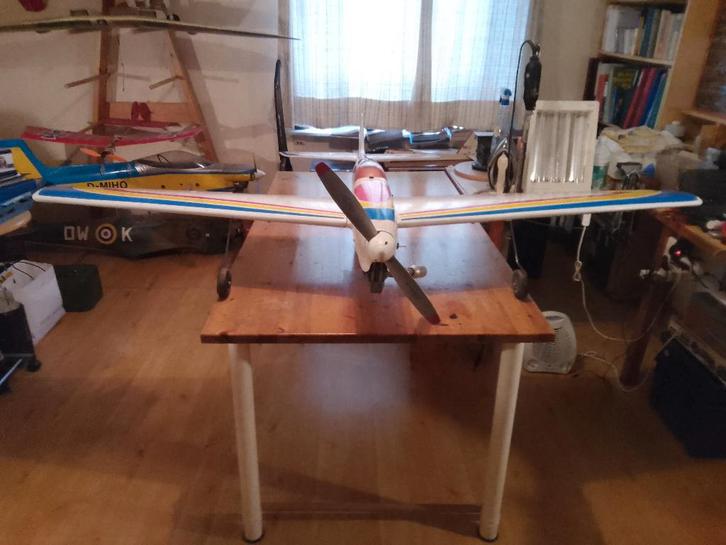 Avion F3A, Hobby & Loisirs créatifs, Modélisme | Radiocommandé & Téléguidé | Avions, Utilisé, Nitro, Enlèvement