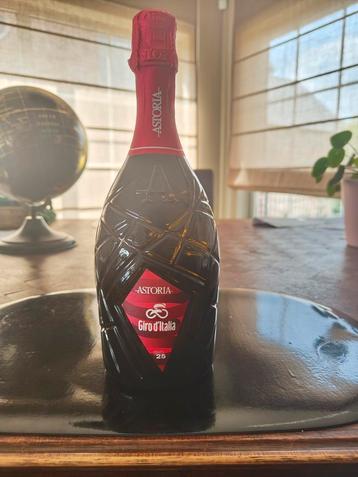 Giro d'Italia 2025 - Prosecco collectors item beschikbaar voor biedingen