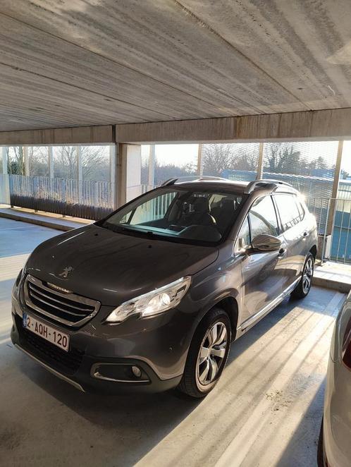 Peugeot 2008 - 2015 - 133 000km - benzine manueel, Auto's, Peugeot, Particulier, Benzine, Ophalen
