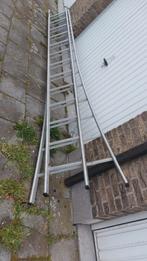 Ladder, Bricolage & Construction, Échelles & Escaliers, Échelle, Utilisé, Enlèvement ou Envoi