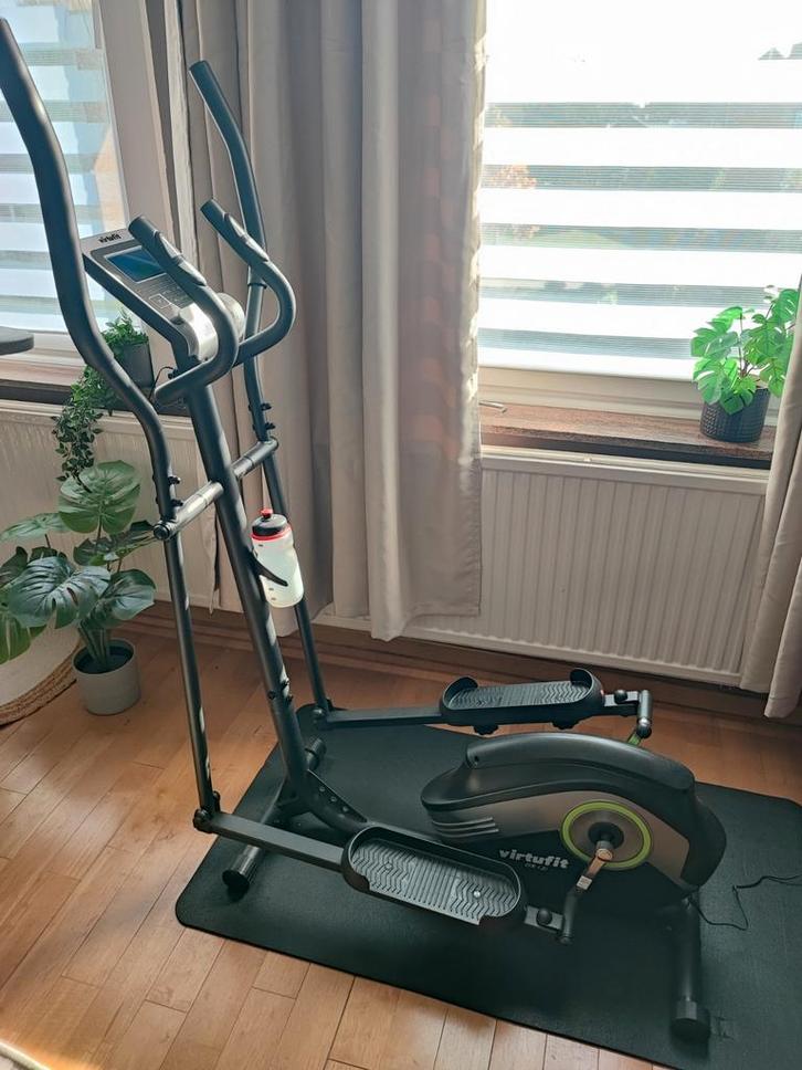 Virtufit CTR 1.2i crosstrainer + mat, Sport en Fitness, Fitnessapparatuur, Zo goed als nieuw, Crosstrainer, Ophalen