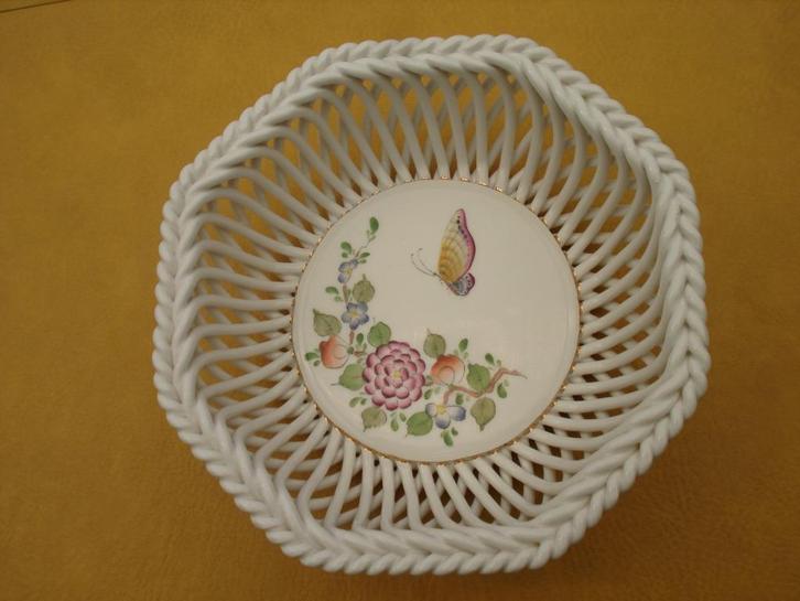 porseleinen mandje --- Herend ---, Antiek en Kunst, Antiek | Porselein, Ophalen of Verzenden