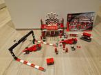Lego Racers 8672 Ferrari Finish Line, Comme neuf, Ensemble complet, Lego, Enlèvement ou Envoi