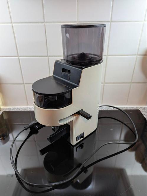 Gaggia MDF wit koffiemolen retro, Elektronische apparatuur, Koffiemachine-accessoires, Refurbished, Ophalen of Verzenden