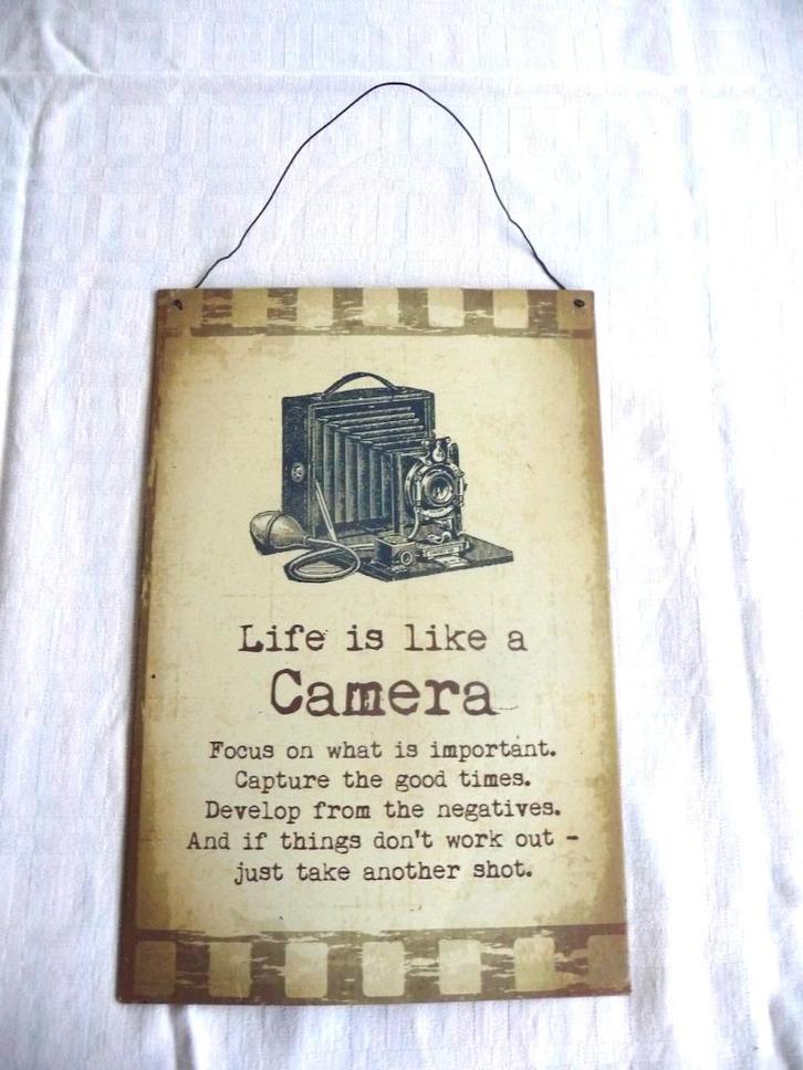 Metalen poster : Life is like a camera, Verzamelen, Posters, Zo goed als nieuw, A4 of kleiner, Rechthoekig Staand, Ophalen of Verzenden