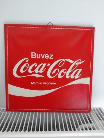 Vintage Coca-cola rood simili leder of skai publiciteitskade beschikbaar voor biedingen