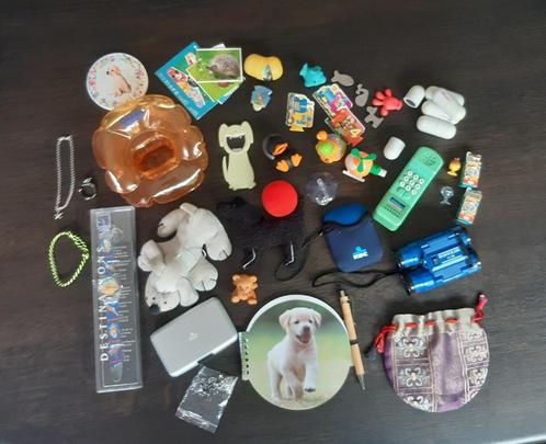Set met allerlei gadgets: slijpers, notaboekje, tasje, hond, Kinderen en Baby's, Speelgoed | Educatief en Creatief, Nieuw, Ophalen of Verzenden