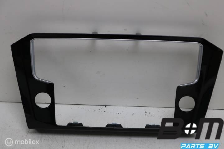 Navigatie omranding VW Passat B8 Variant 3G1858069D, Auto-onderdelen, Dashboard en Schakelaars, Gebruikt