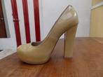 Steve Madden Sarrina platform pump maat 36, Pumps, Beige, Nieuw, Ophalen of Verzenden