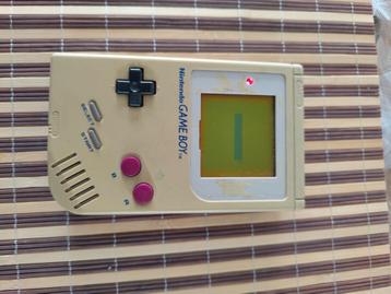 Game boy  beschikbaar voor biedingen