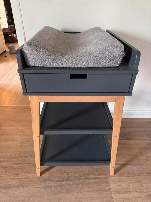 Luiertafel van quax, Kinderen en Baby's, Kinderkamer | Overige Meubels, Zo goed als nieuw, Ophalen