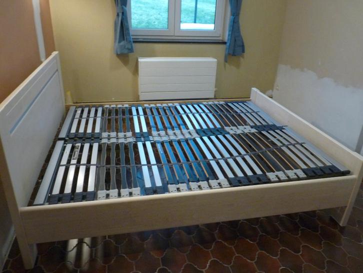 LIT  BOIS MASSIF CERUSE BLANC 160/200 ET SOMMIERS, Maison & Meubles, Chambre à coucher | Lits, Comme neuf, Deux personnes, 160 cm