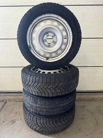Opel Vivaro Expert Jumpy ProAce 215-60-17 5x108 - Set 20.46 beschikbaar voor biedingen