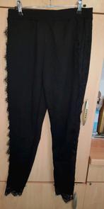 Pantalon avec de la dentelle, Vêtements | Femmes, Culottes & Pantalons, Noir, Taille 38/40 (M), Enlèvement ou Envoi, Neuf