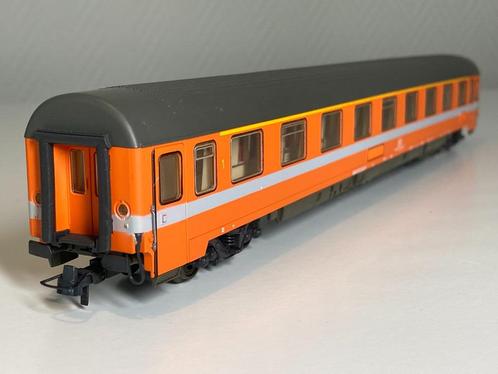 NMBS/SNCB - Roco 44657 - Voiture Eurofima belge I6 (30 cm), Hobby & Loisirs créatifs, Trains miniatures | HO, Comme neuf, Wagon