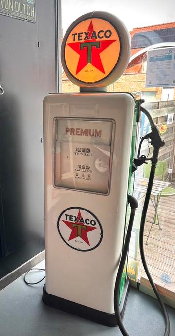 Vintage texaco benzinepomp beschikbaar voor biedingen