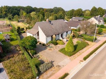 Huis te koop in Neerpelt, 2 slpks disponible aux enchères