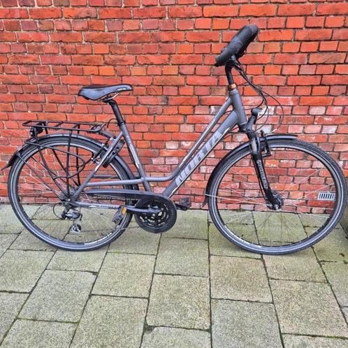 NORTA full option, 24 Alivio versn, marathonstuur, frontSusp, Fietsen en Brommers, Fietsen | Dames | Damesfietsen, Zo goed als nieuw