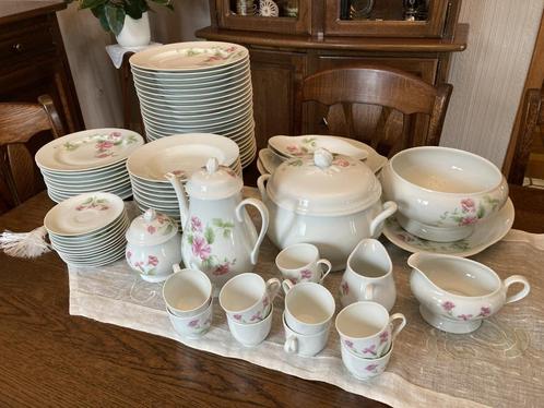 service de table porcelaine de Bavière, Huis en Inrichting, Keuken | Servies, Zo goed als nieuw, Compleet servies, Overige stijlen
