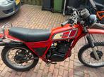 Yamaha dt400, Motoren