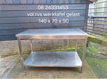 Rvs werktafel met onderligger  beschikbaar voor biedingen