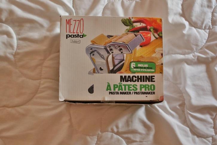 MEZZO Pasta professionele pastamachine — NIEUW in doos, Huis en Inrichting, Keuken | Keukenbenodigdheden, Nieuw, Ophalen of Verzenden