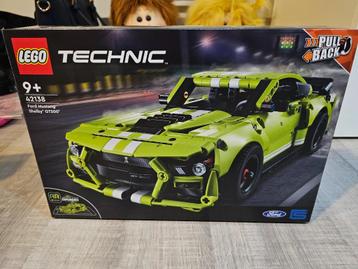 Lego Technicq beschikbaar voor biedingen