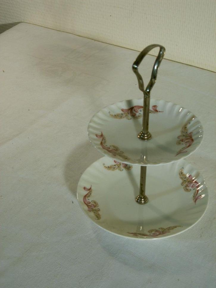 Petite etagère en porcelaine, Maison & Meubles, Accessoires pour la Maison | Étagères, Utilisé, Enlèvement ou Envoi