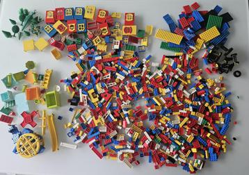 lot Lego met veel Fabuland onderdelen beschikbaar voor biedingen