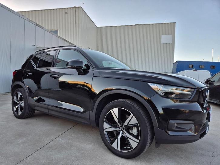Volvo XC40 P8 AWD 408pk !! Recharge // R-Design // Full !!, Auto's, Volvo, Bedrijf, Te koop, XC40, 360° camera, 4x4, ABS, Achteruitrijcamera
