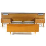 Vintage teak design bed met nachtkastjes en verlichting '60, Huis en Inrichting, Vintage design, Tweepersoons, Zo goed als nieuw