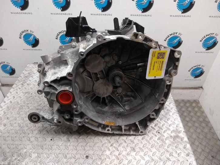 VOLVO V40 R-design  [TRANS_GEARBOX] 2017, Auto-onderdelen, Elektronica en Kabels, Gebruikt, ARN erkend, Stiba lid, Erkend duurzaam