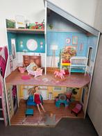 Houten poppenhuis met accessoires, Verzamelen, Poppenhuizen en Toebehoren, Ophalen, Gebruikt