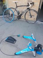 Vélo course specialized+hometrainer Tacx, Vélos & Vélomoteurs, Vélos | Hommes | Vélos de sport & Vélo de randonnée, Enlèvement